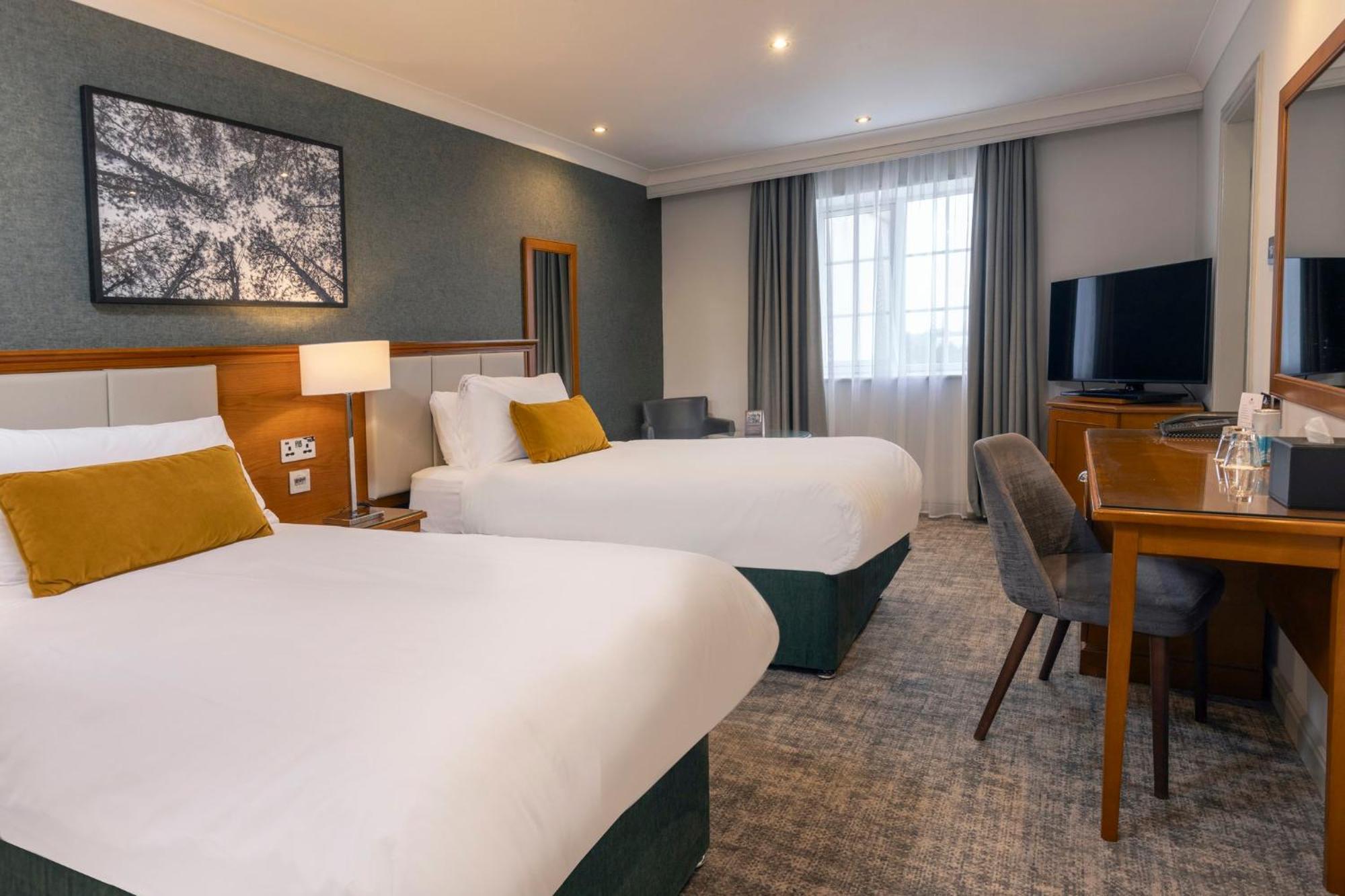 Hotel Crowne Plaza East Midlands Airport By Ihg Derby Esterno foto